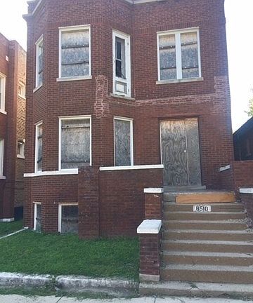 3rd image of 6510 S Artesian Ave