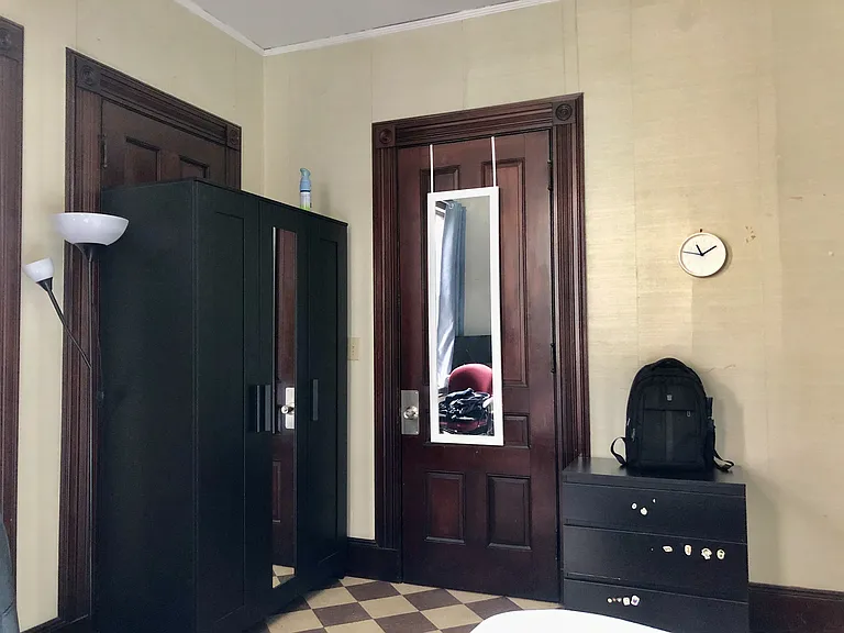 185 Lawrence St #3 — Photo 11