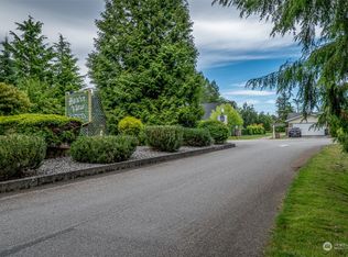 4898 Seafair Dr, Blaine, WA 98230