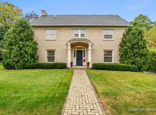 443 Plymouth Ave SE, Grand Rapids, MI