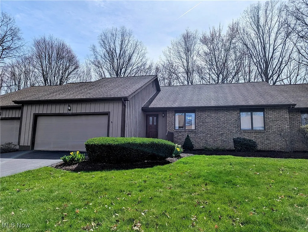 140 Diamond Way photo 1