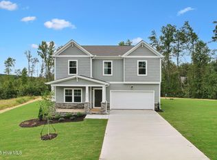 271 Enfield Dr, Carthage, NC 28327