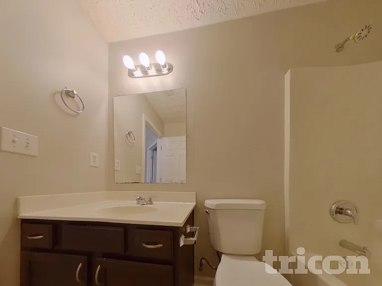 411 Clearstream Ln — Photo 13