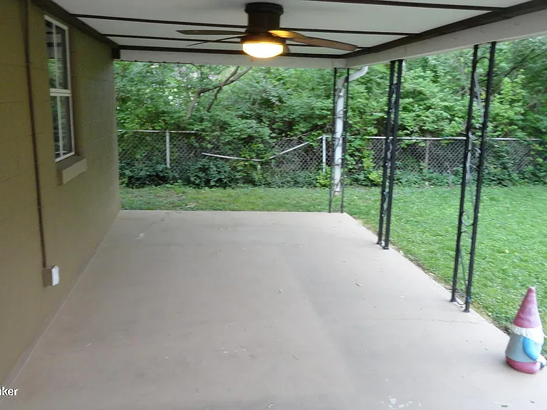 4202 Berkshire Ave — Photo 30