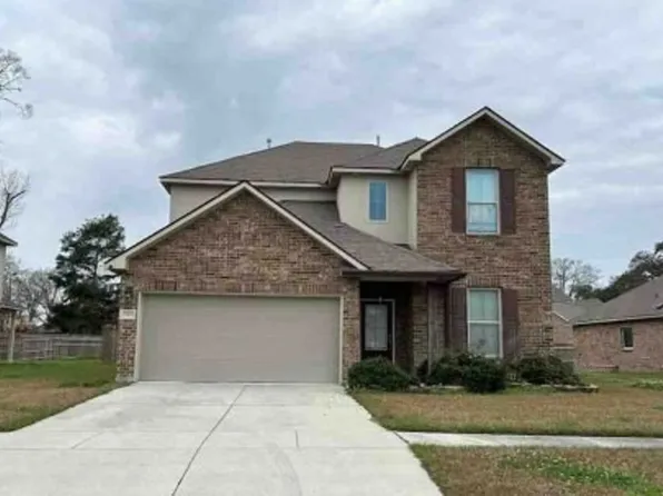 39400 Legacy Lake Dr, Gonzales, LA 70737