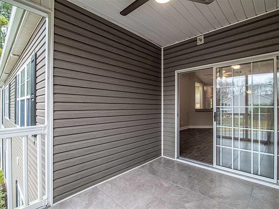 4th image of 649 Algonquin Dr Unit G