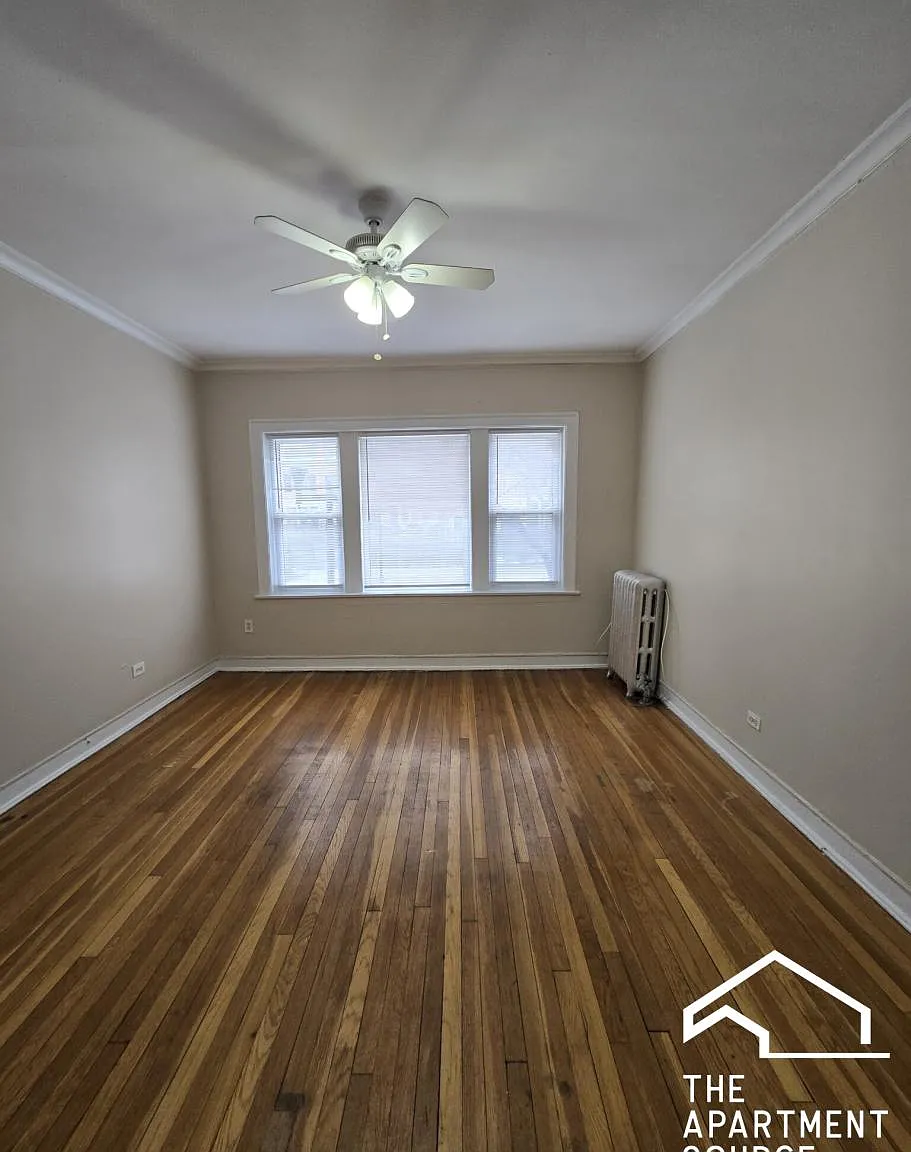 7755 North Sheridan Road #2 — Photo 1