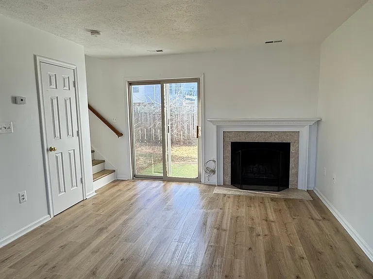 612 Bridlewood Dr — Photo 19