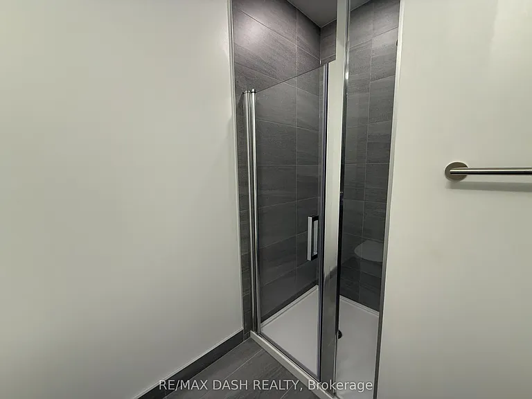 628 Church St #906 — Photo 14
