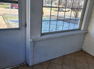 259 Walnut Ave, Elgin, IL 60123