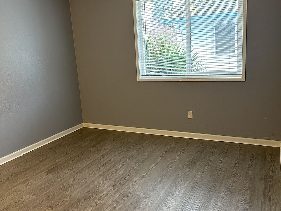 Bedroom #1