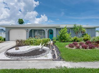 873 Vance Cir NE, Palm Bay, FL 32905
