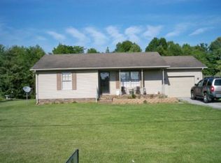 520 Stagecoach Rd, Madisonville, KY 42431