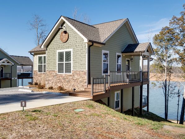 308 Nautical Way