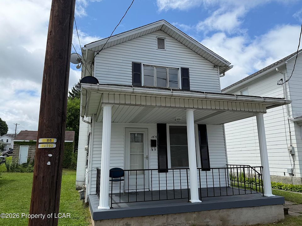 1st image of 165 Mill St