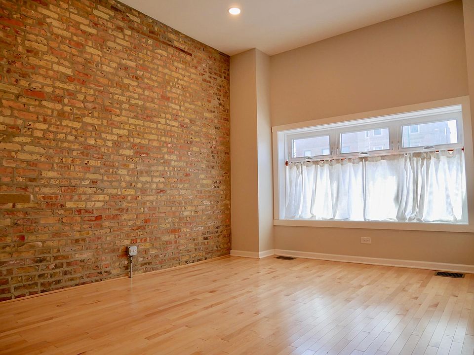 1st image of 2121 S Ashland Ave #1F