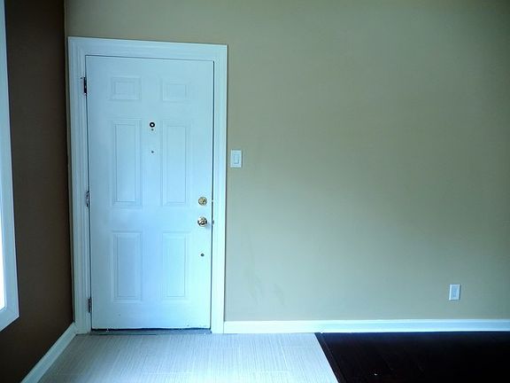 4th image of 1301 N Harlem Ave APT 5