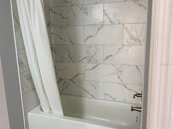 5th image of 1209 1st St