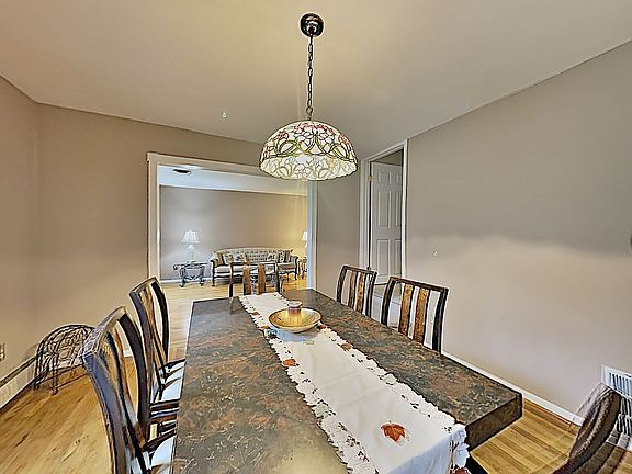 5th image of 66 Merrivale Dr