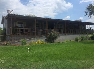 1964 N Hwy 37 Access, George West, TX 78022