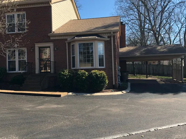 9 Sharonwood Dr, Nashville, TN 37215
