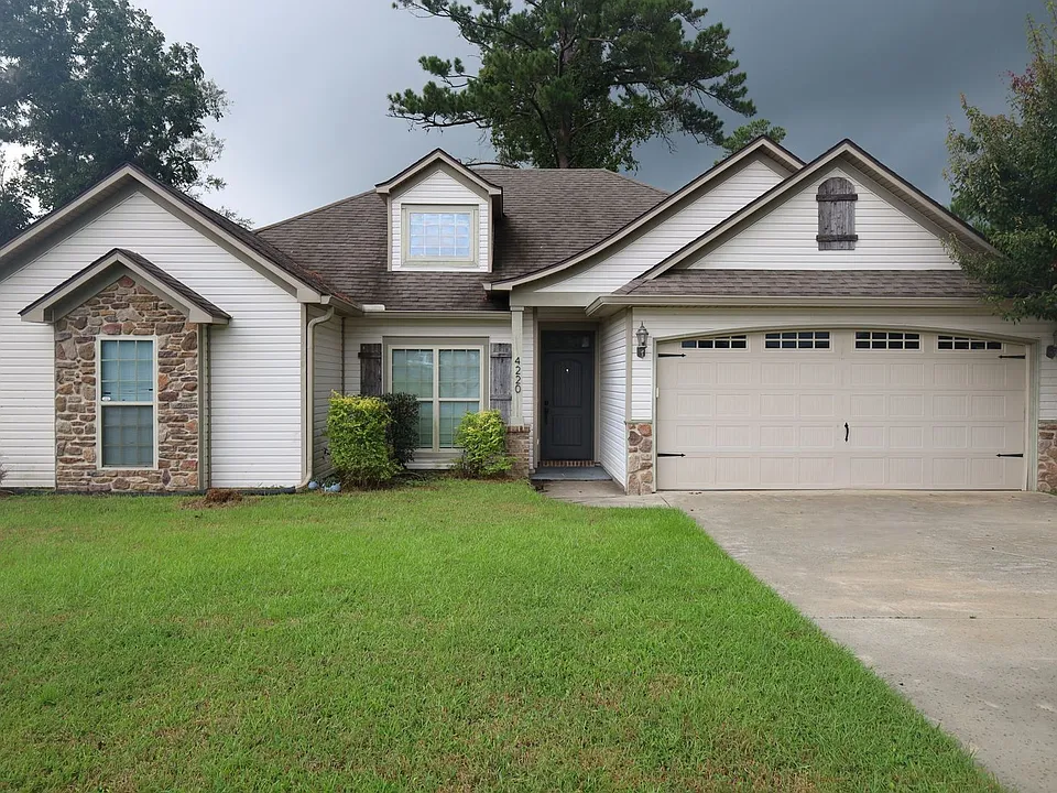 4220 Bowen Way
