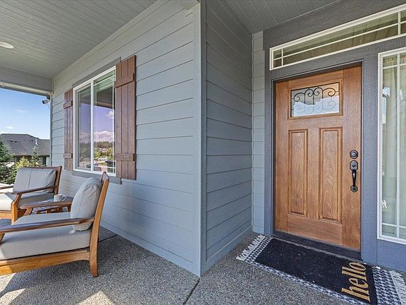 3rd image of 696 W Basalt Ridge Dr