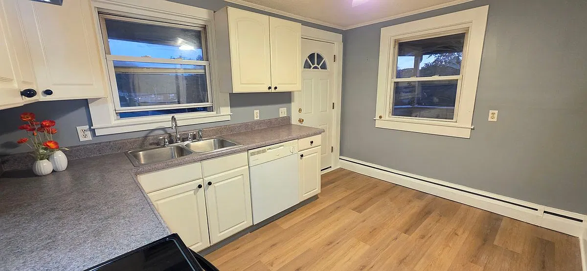 2 bed, 1.0 bath, 674 sqft, $1,850 — Photo 1