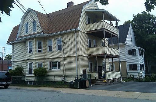2nd image of 266 Belmont St #1