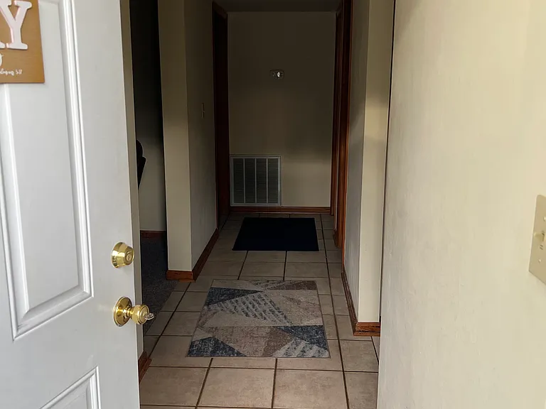 409 5th St #409 — Photo 3