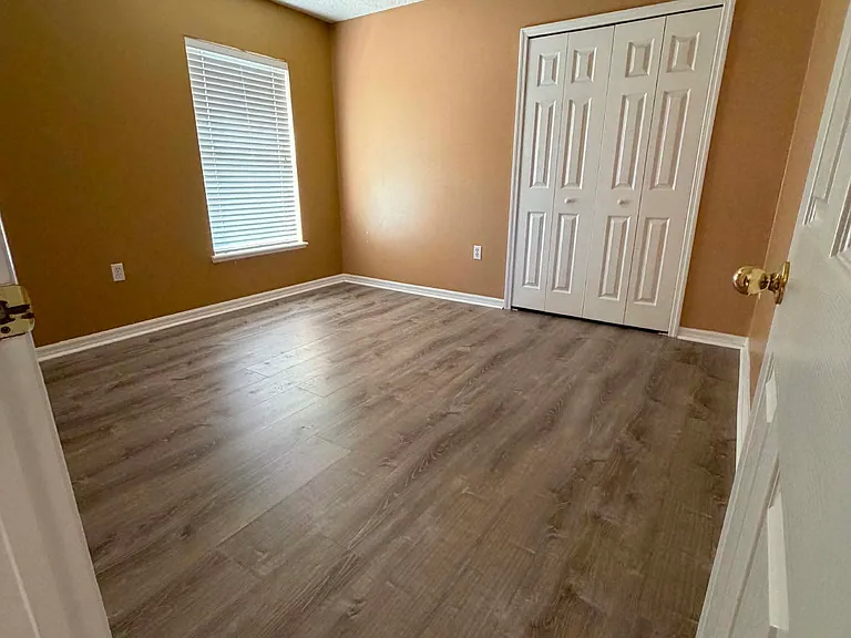 11283 Wyndham Hollow Ln — Photo 23