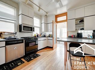 1217 W George St APT 2, Chicago, IL 60657