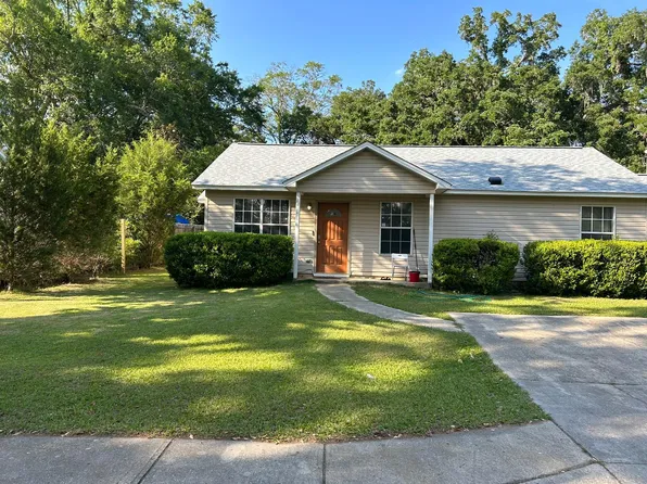 1418 Glenda Dr, Tallahassee, FL 32304