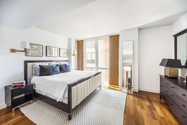 Sold by Compass | media 36