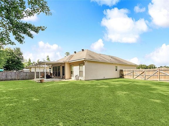 3rd image of 620 Leighton Ct