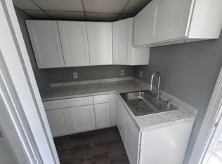 951-961 Main St, Southbridge, MA 01550