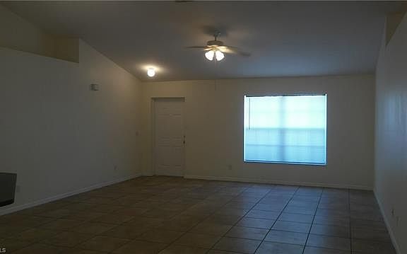 4th image of 314 NW 8th Ter
