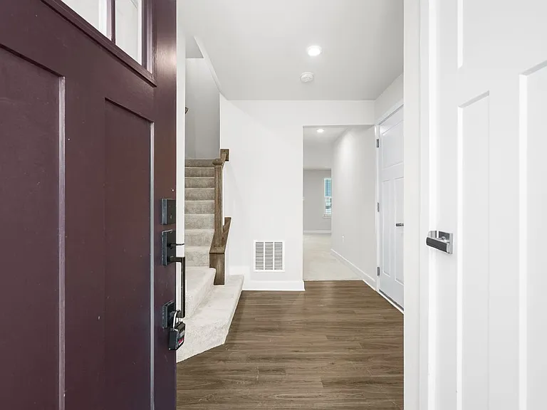 148 Fletcher Cir — Photo 20