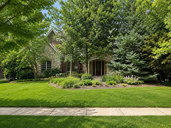 20102 Oakwood Dr, Mokena, IL 60448