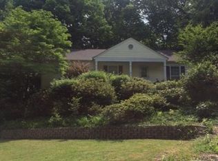 2051 Bishop Creek Dr, Marietta, GA 30062