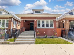 6221 S Talman Ave, Chicago, IL 60629