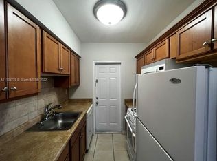 7720 Harding Ave APT 1, Miami Beach, FL 33141