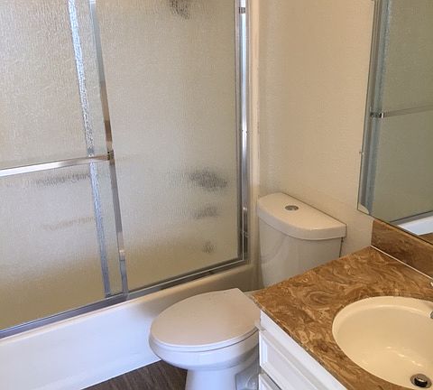 4th image of 3851 46th St APT G