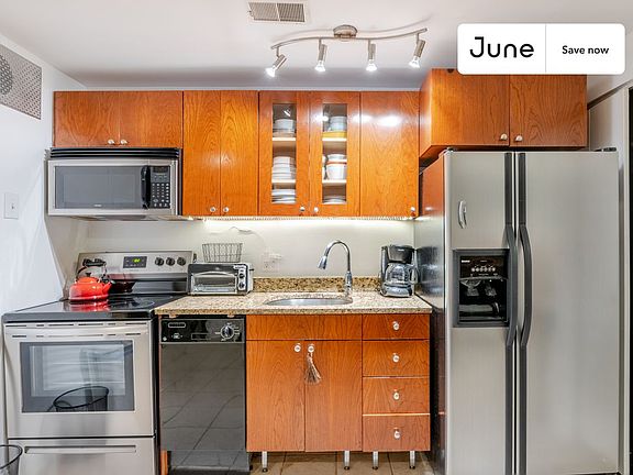 5th image of 1835 Mintwood Pl NW #14824461