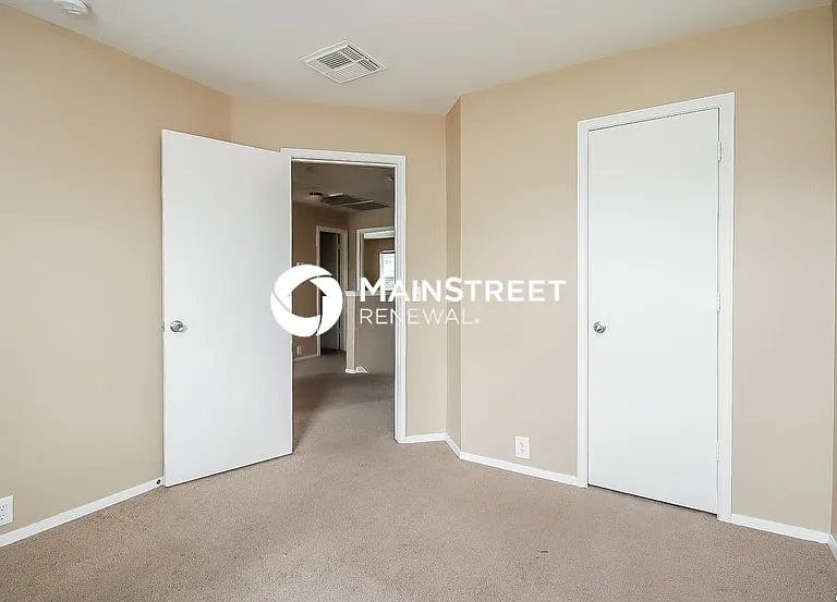 3234 Dartmouth Field Ln — Photo 11