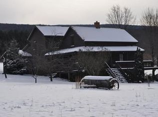 276 Roaring Run Rd, Champion, PA 15622