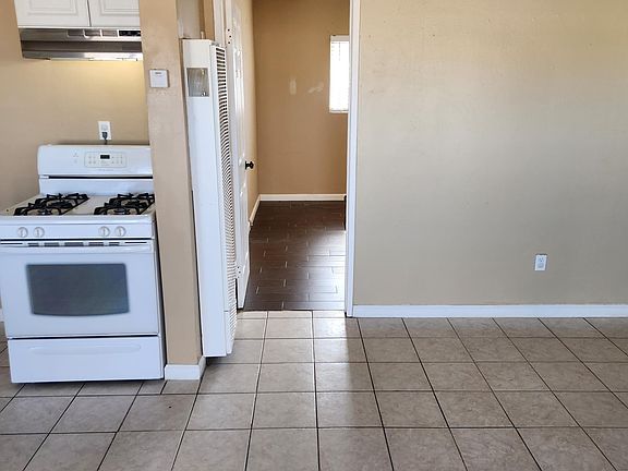 5th image of 38130 11th St E #3