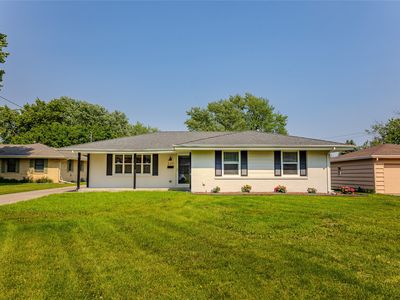 609 17th St, West Des Moines, IA, 50265