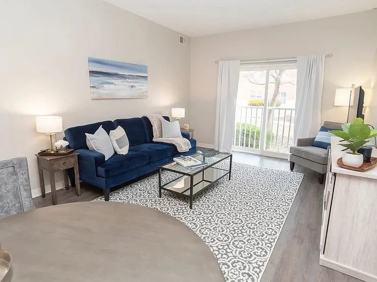 Hanover Place, 55+ — Photo 10