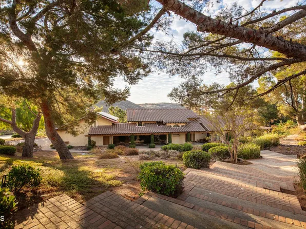 748 Wildwood Ave, Thousand Oaks, CA 91360